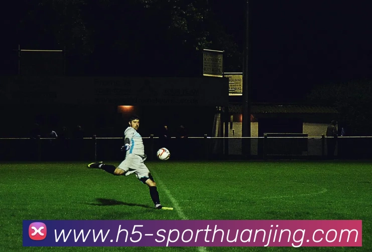 小卡再创辉煌生涯第二次连续20场得分20回顾七年前猛龙时期的精彩表现