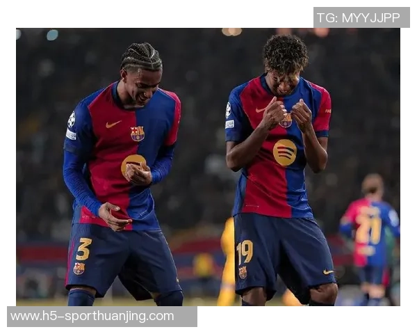 拉波尔塔宣布诺坎普第三层看台下赛季初将可容纳27000名球迷